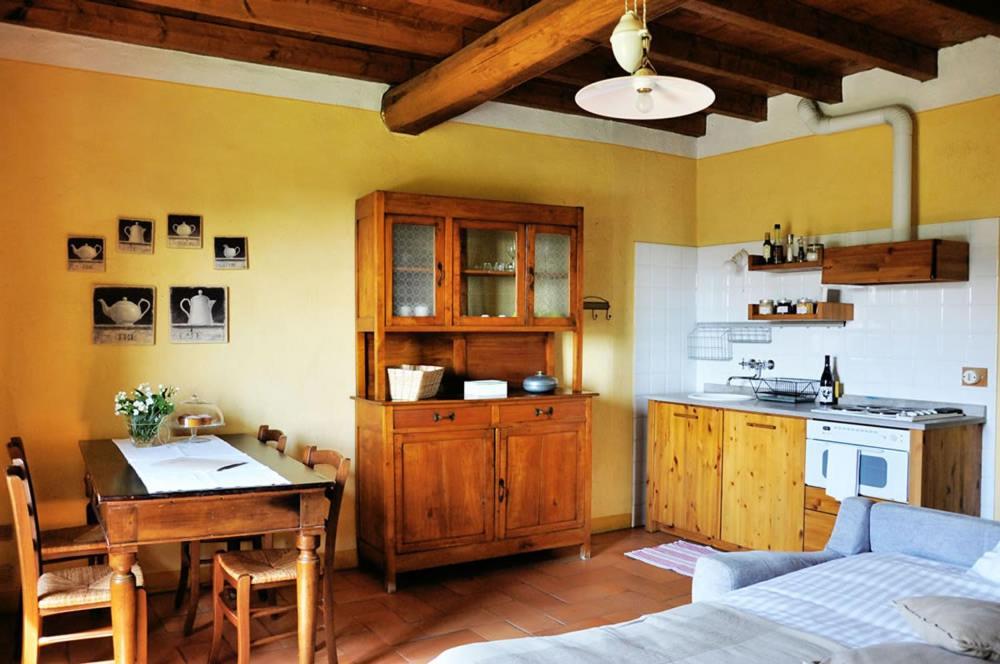 Agriturismo La Costa - Casa Vacanze Rovagnate Exterior photo